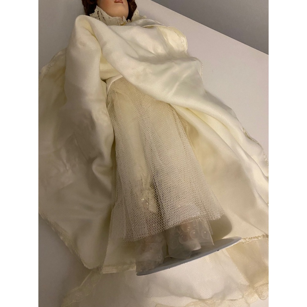 Gibson Girl Cameo Bride Porcelain Doll - Picture 9 of 10